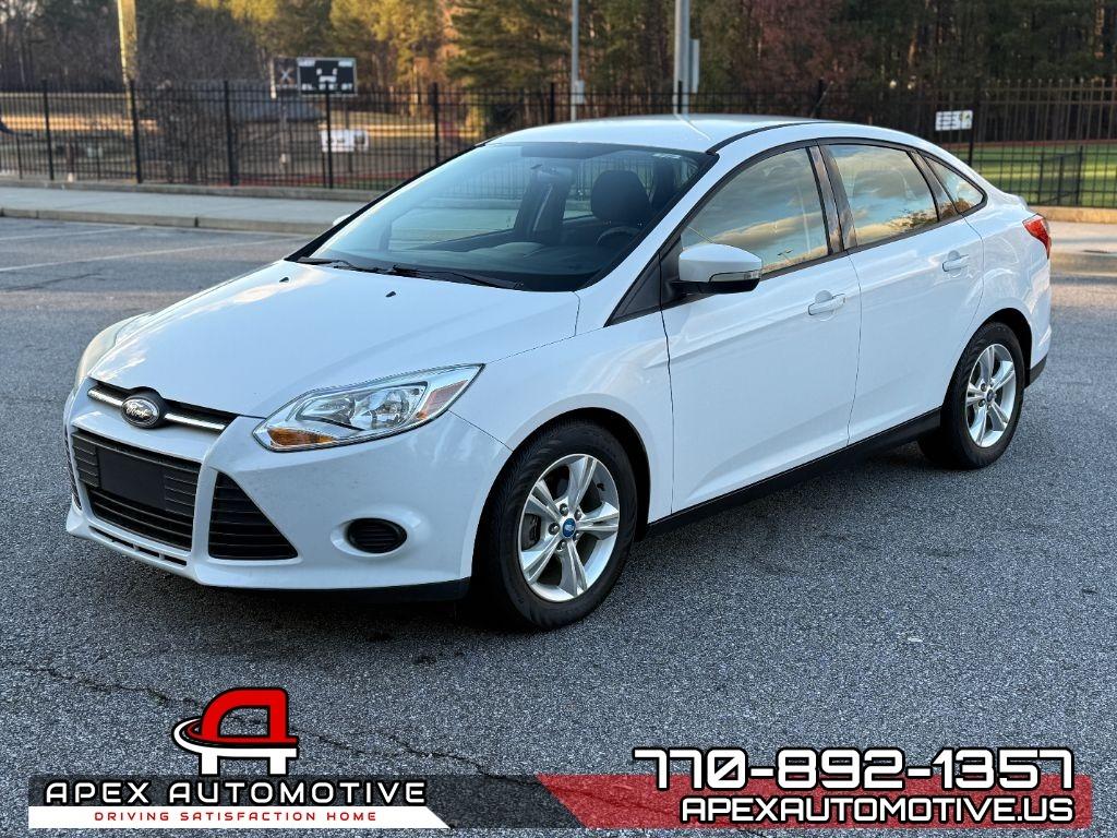 2013 Ford Focus SE's photo