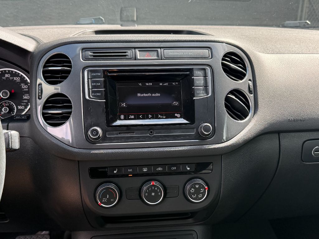 2016 Volkswagen Tiguan S - Photo 15