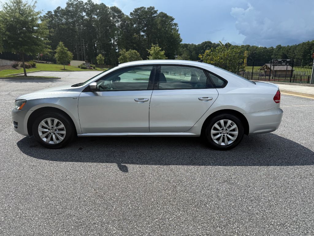 2014 Volkswagen Passat Wolfsbug Edition - Photo 8