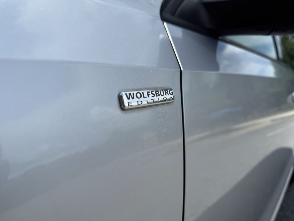 2014 Volkswagen Passat Wolfsbug Edition - Photo 9